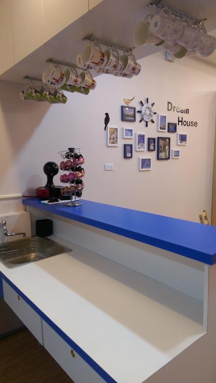 Simple Travel Hostel Donggang Bagian luar foto