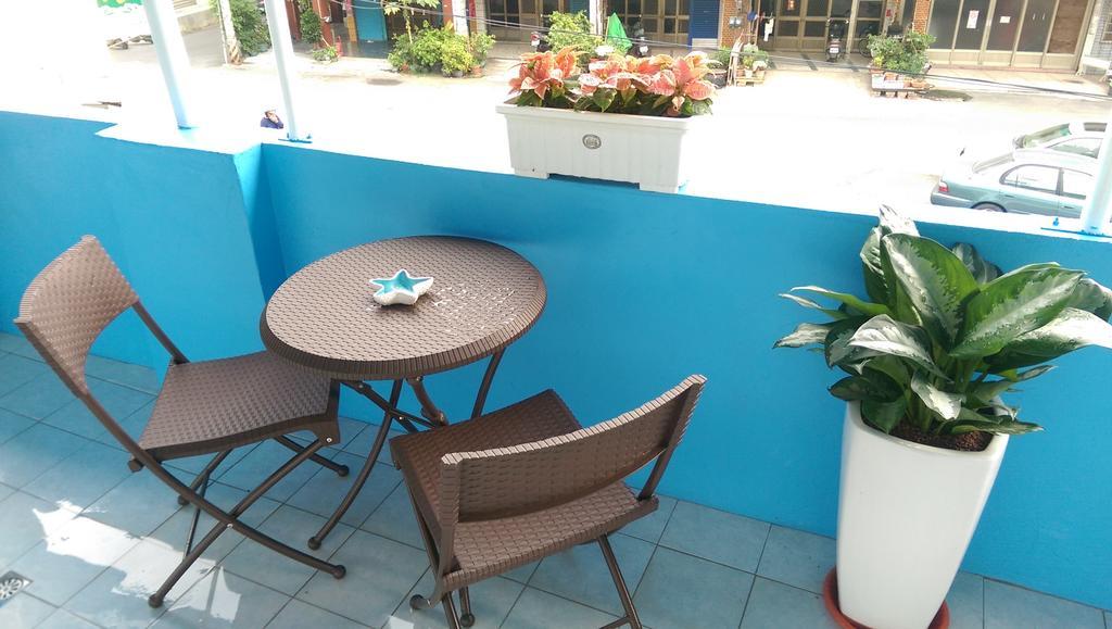 Simple Travel Hostel Donggang Bagian luar foto