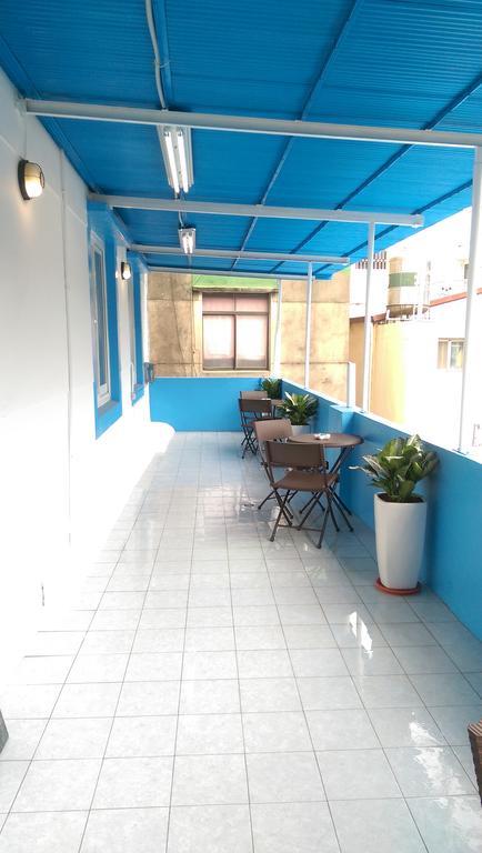 Simple Travel Hostel Donggang Bagian luar foto
