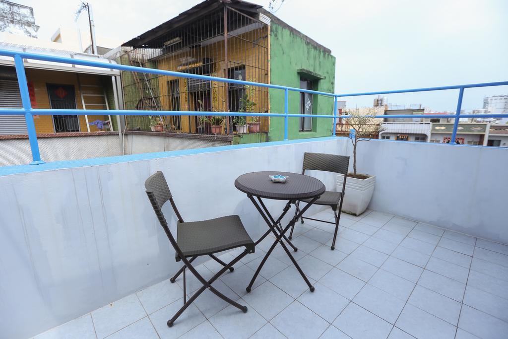 Simple Travel Hostel Donggang Bagian luar foto