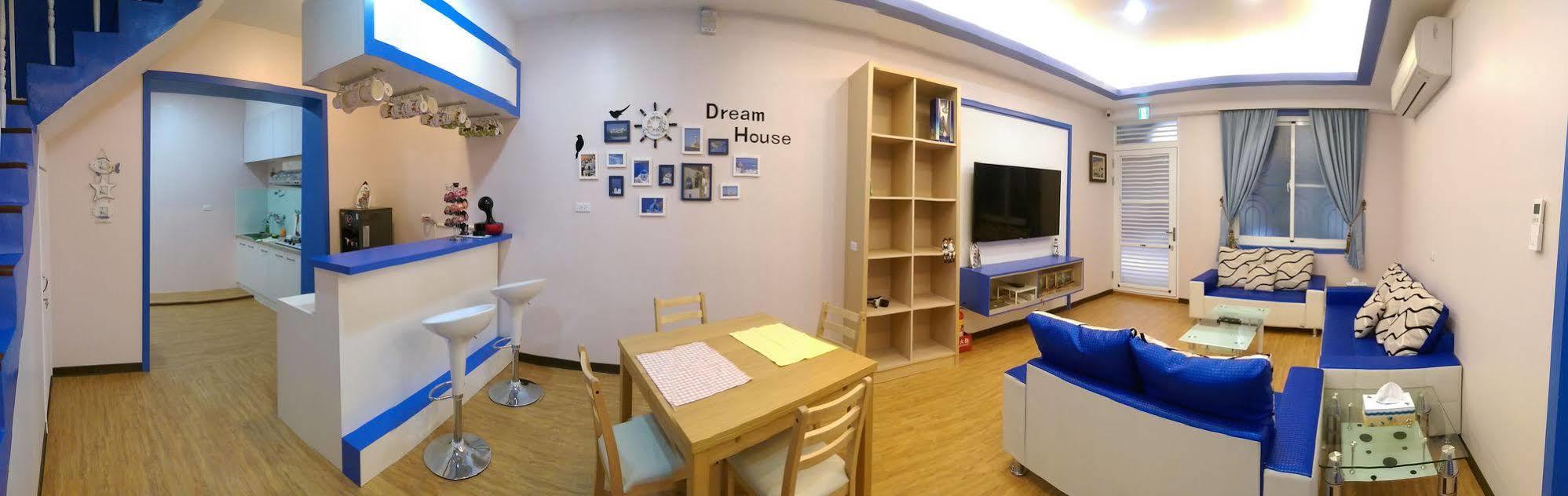 Simple Travel Hostel Donggang Bagian luar foto