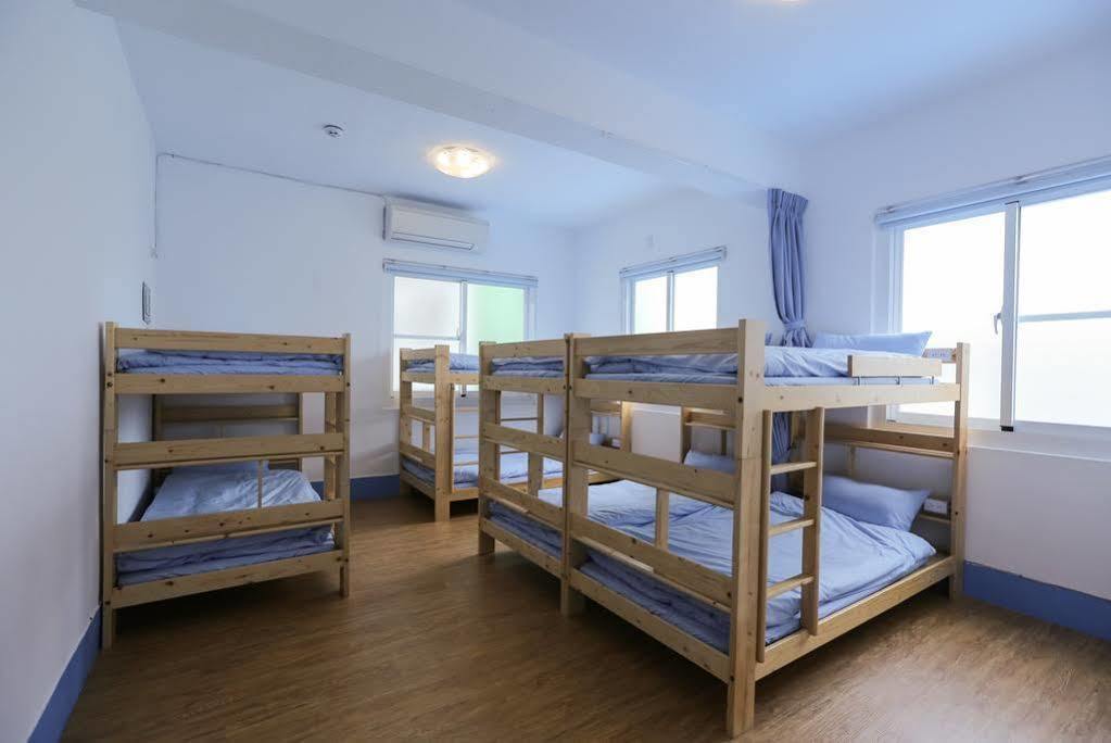 Simple Travel Hostel Donggang Bagian luar foto