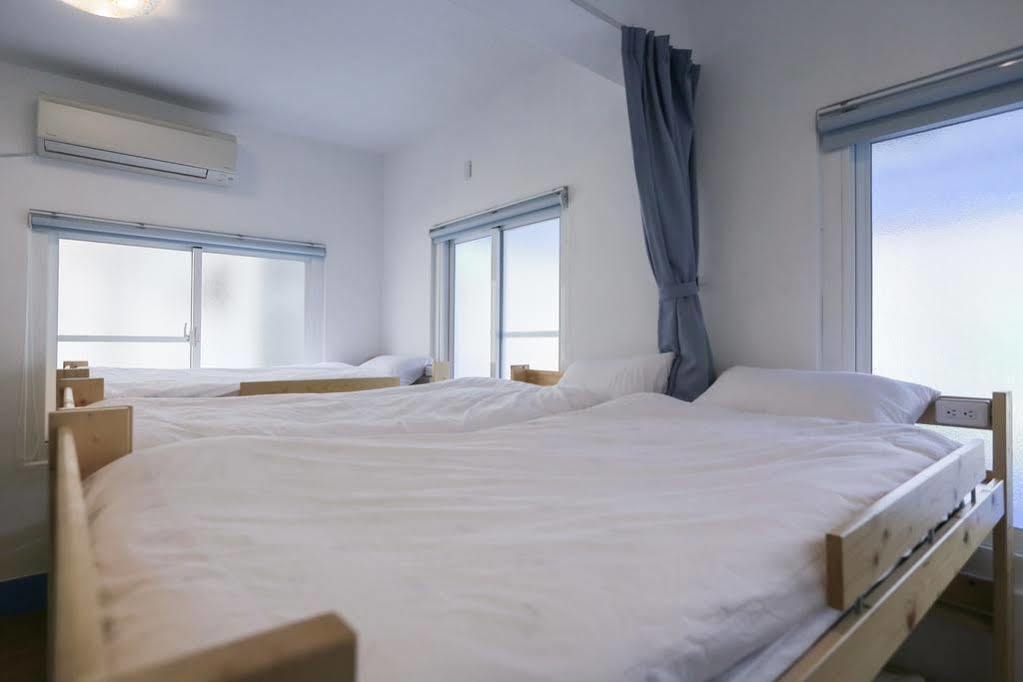 Simple Travel Hostel Donggang Bagian luar foto